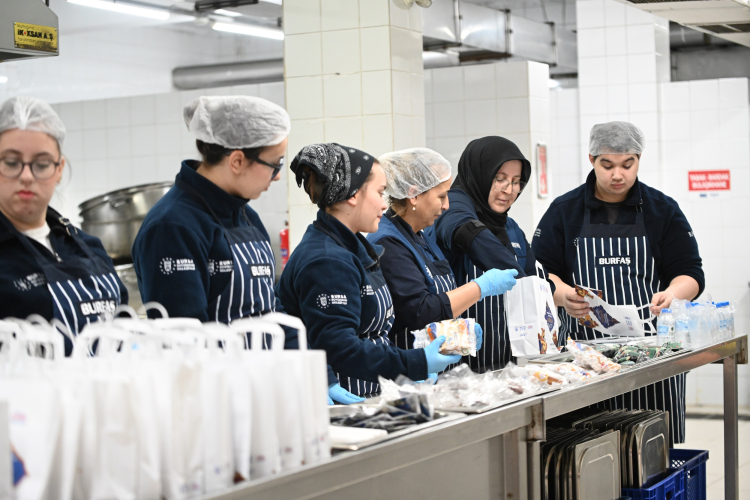 Ramazan’da Büyükşehir’in iftar ve ikram programı