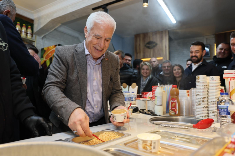 Sahurda Abdal Meydanı’nda Buluşuyoruz