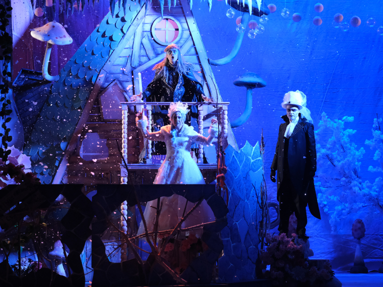 Bursalı Devlet Tiyatrosu'nda Bencil Dev