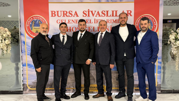 Bursalılar İftar Sofrasında Buluştu