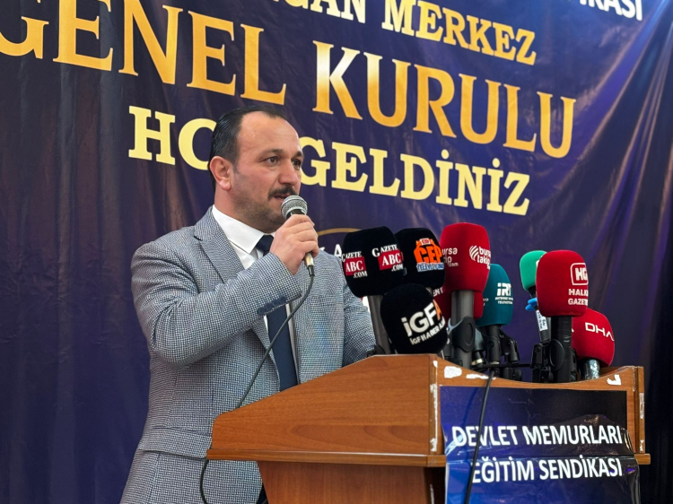 Devlet Memurları Eğitim Sendikası’nın İlk Olağan Merkez Genel Kurulu Toplantısı