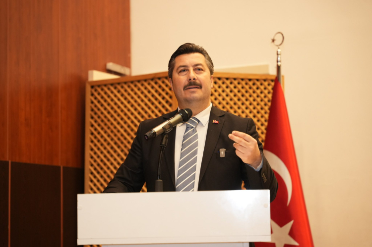 Yenişehir Belediyesi Bayramlaşıyor: Çalışanlarla Temsil ve Teşekkür