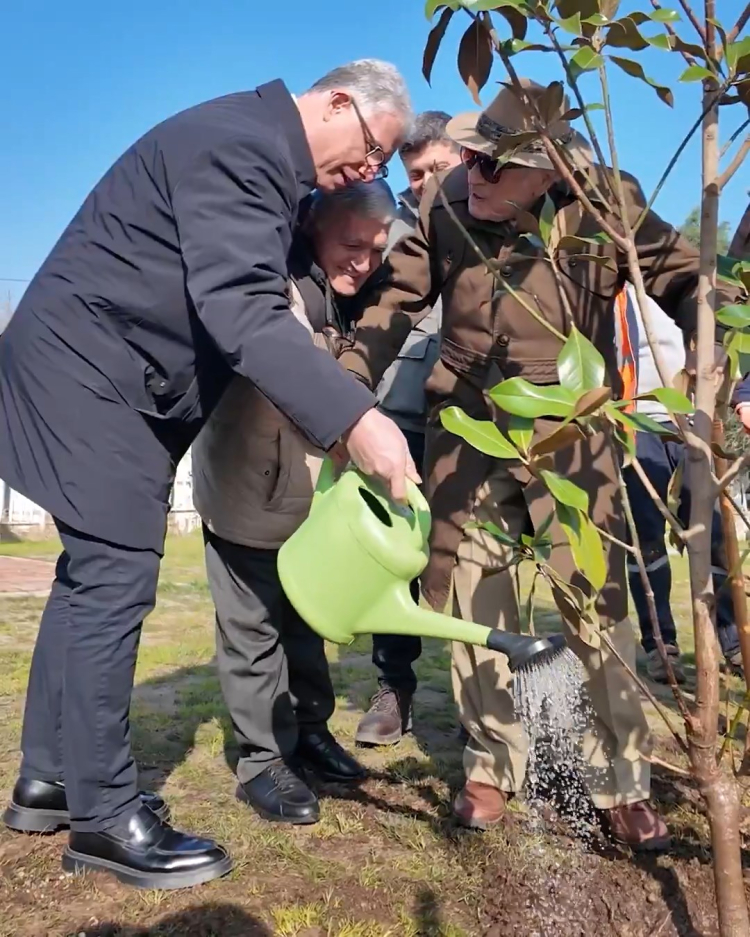 Mudanya Güzelyalı'da Doğa Dostu Emin Amca, Geleceğe Nefes Oldu