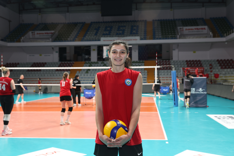 Nilüfer Belediyesi Kadın Voleybol Takımı Play-off Hazır