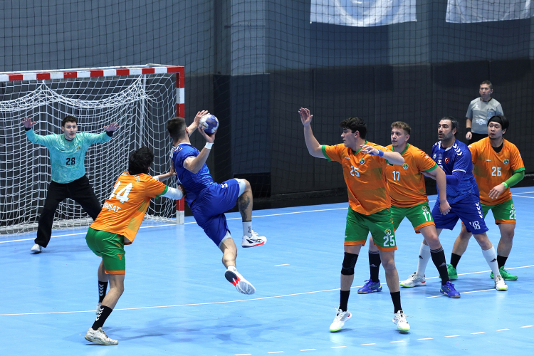 Nilüfer Belediyespor Erkek Hentbol Takımı 34-15 Galip