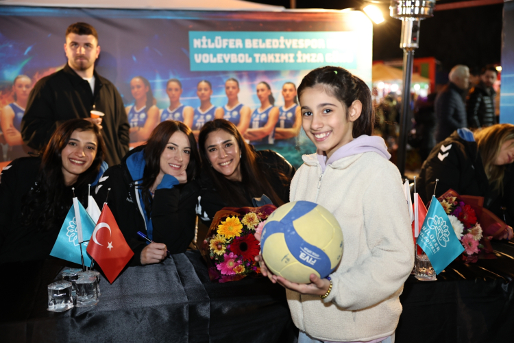 Nilüfer Belediyesi Kadın Sporcularla Buluşuyor
