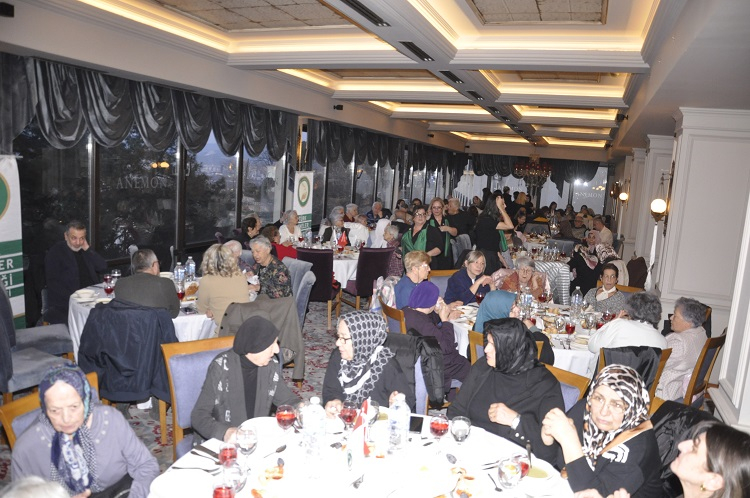 Türk Anneler Derneği Bursa Şubesi’nden İftar