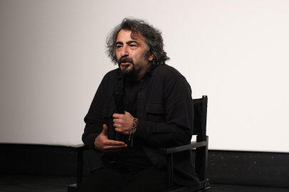 Bir Yönetmenle Söyleşi