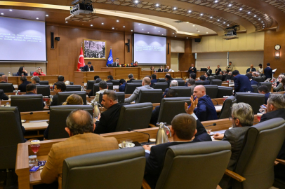 Toplantıda Faaliyet Raporu Değerlendirmesi