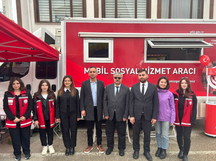 Bursa Harmancık’ta Mobil Sosyal Hizmet Hamlesi