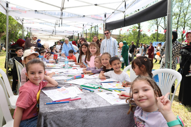 İnegöl Çocuk Şenliği Coşkusu