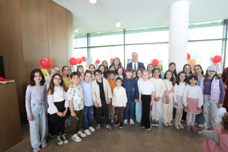 Bursa İnegöl’de 23 Nisan için özel sergi