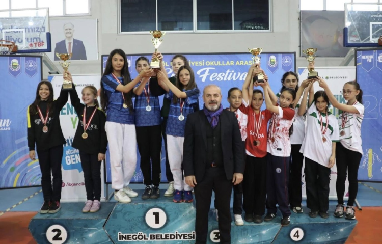 Okullar Arası Spor Festivali’nde Atletizm Şampiyonası