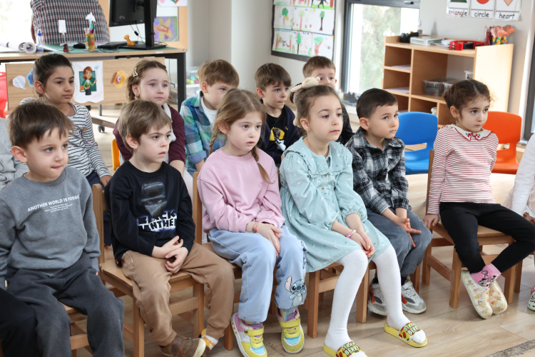 Bursa Nilüfer'de Miniklere Geri Dönüşüm Eğitimi