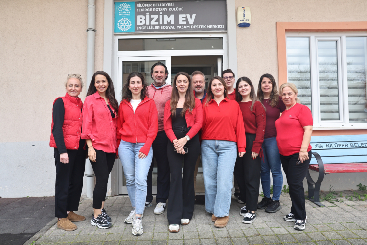 Bursa Nilüfer'den Otizm Farkındalığına Kırmızı Destek