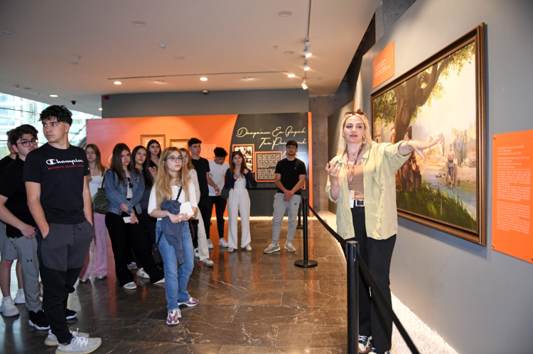 Bursa Osmangazi Tarihi Müzesi Günlük Ziyaretçi Sayısı 9 Bini Aştı