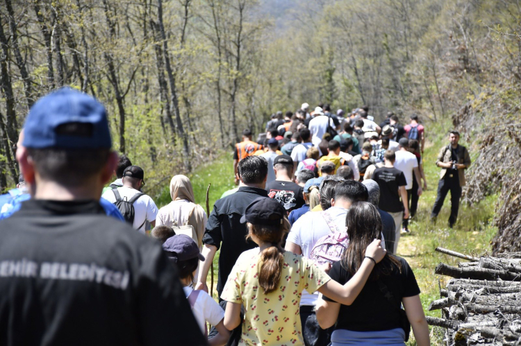Bursa Yenişehirliler Doğa Yürüyüşünü Sevdi