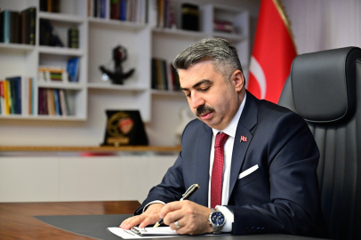 Yapıcı ve Tarihe Dair Bir Sezon