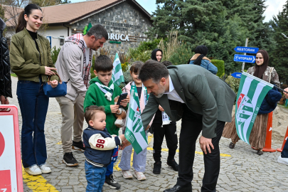 Bursa'da Şampiyonluk Heyecanı Ve Genç Taraftarların Coşkusu