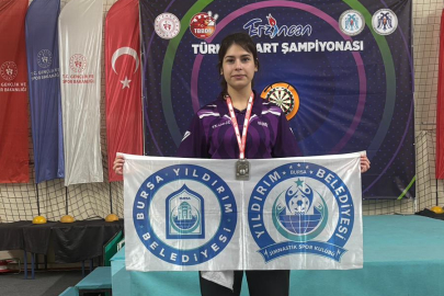 Bursa'da Sporda Yıldırımın Tam İsabeti