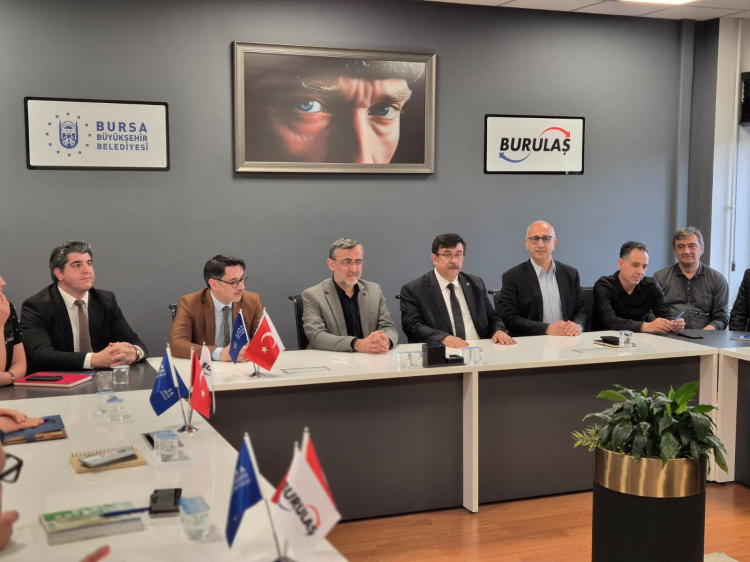 Bursaray’da Fahrettin Beşli Görevi Devretti