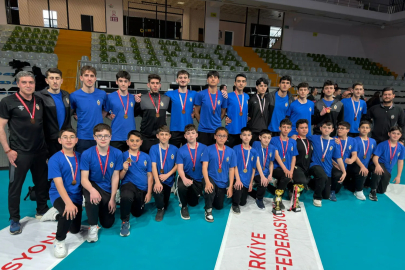 İnegöl Belediyespor Bursa Voleybolu İmzası