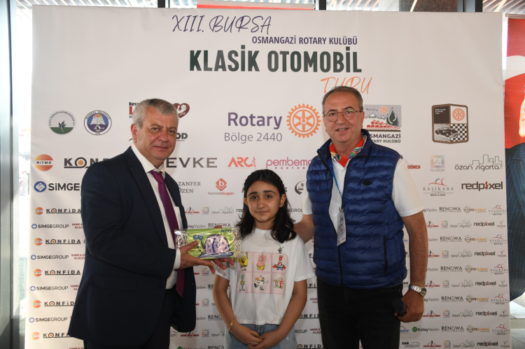 Klasik Otomobil Turu Bursa’yı Renklendirdi: Geleceğe Umut Oluyor