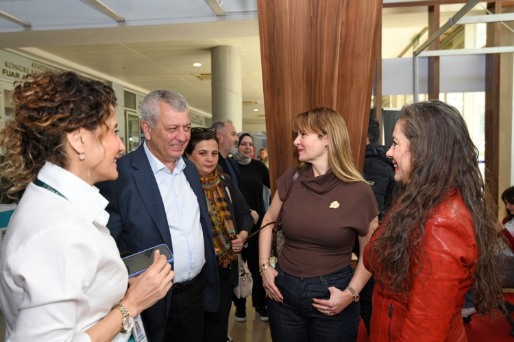 Etkinlikler ve İmzalar