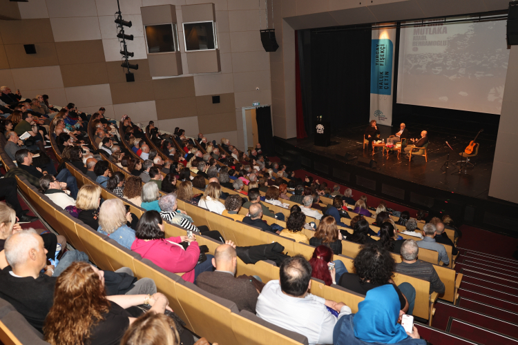 Nilüfer'de Ataol Behramoğlu ile Şiir ve Müzik Gecesi
