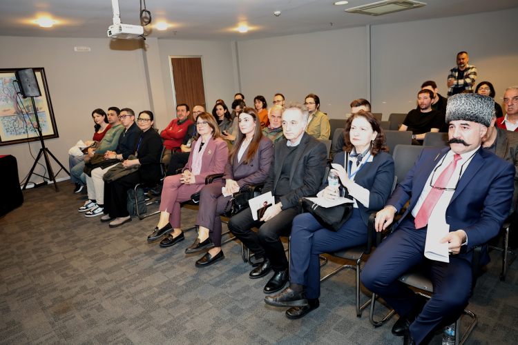 Nilüfer'de Erken Osmanlı Kadın Rolü Konuşuldu