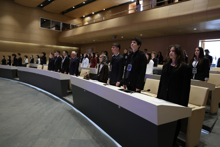 Nilüfer Belediyesi ve Gençler için Meclis Deneyimi