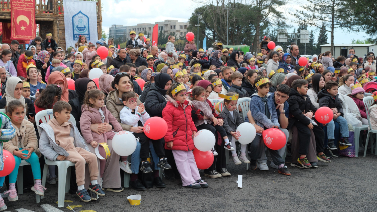 Yıldırım’da Çocuklar Bayramı Şölene Döndü